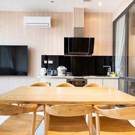 The Rixx Luxury Apartment Ho-Chi-Minh-Stadt Exterior foto